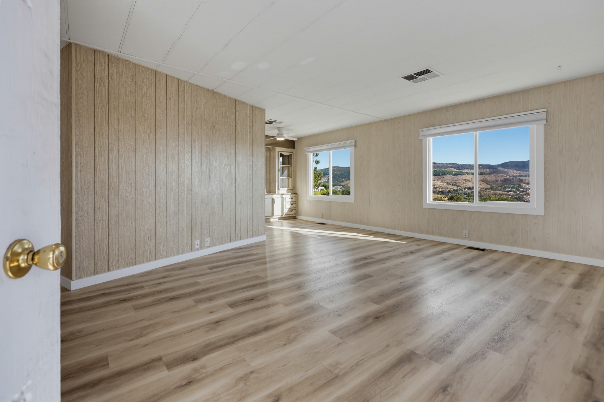 Virtual tour photo 10 of 60 for 9500 Harritt Rd Spc 108