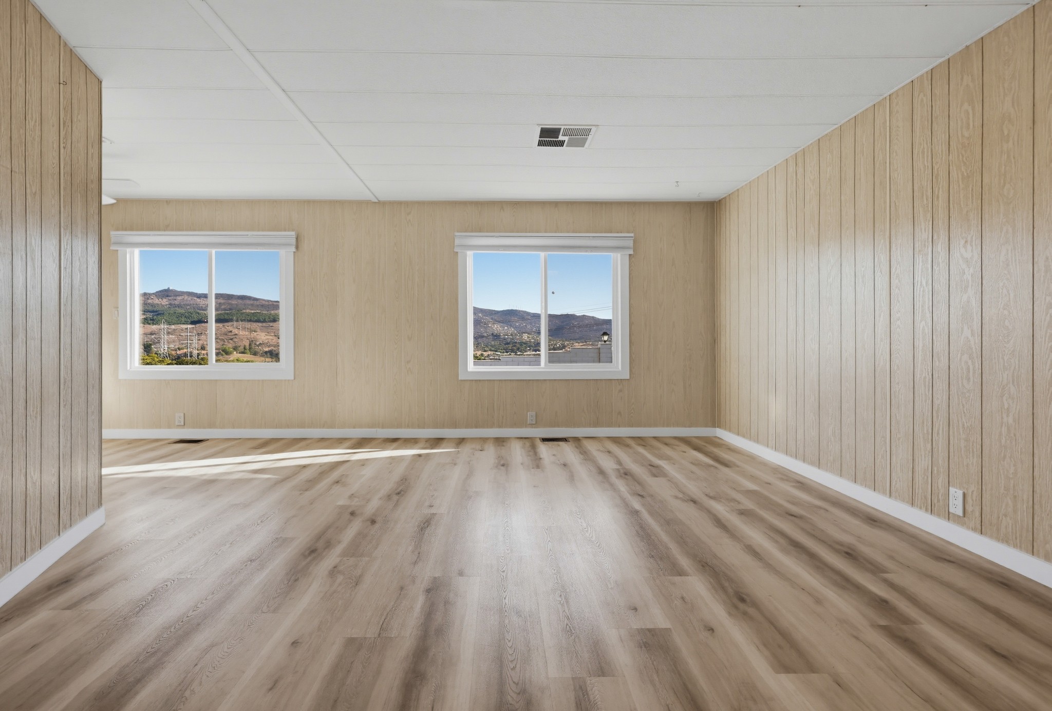 Virtual tour photo 12 of 60 for 9500 Harritt Rd Spc 108