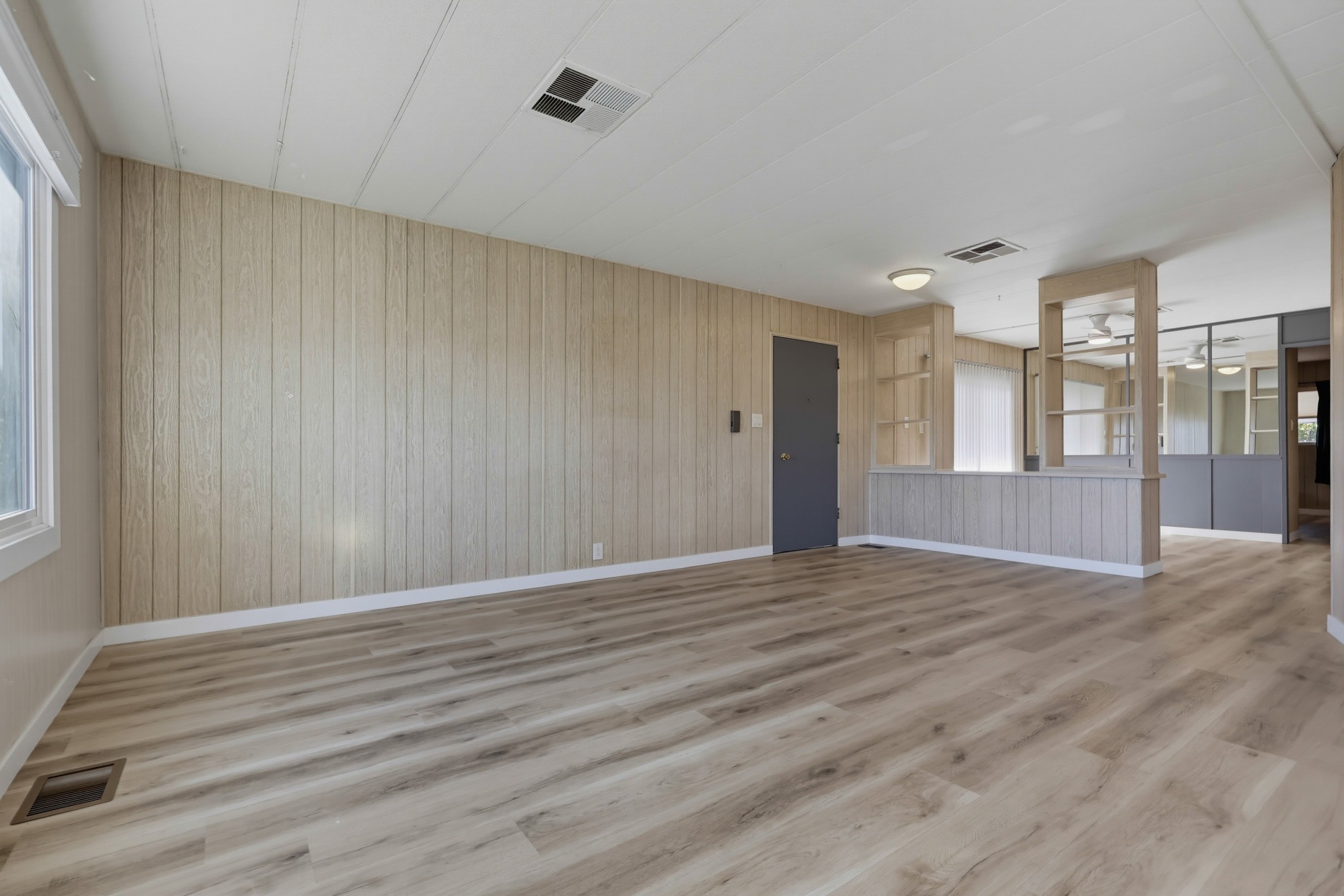 Virtual tour photo 16 of 60 for 9500 Harritt Rd Spc 108