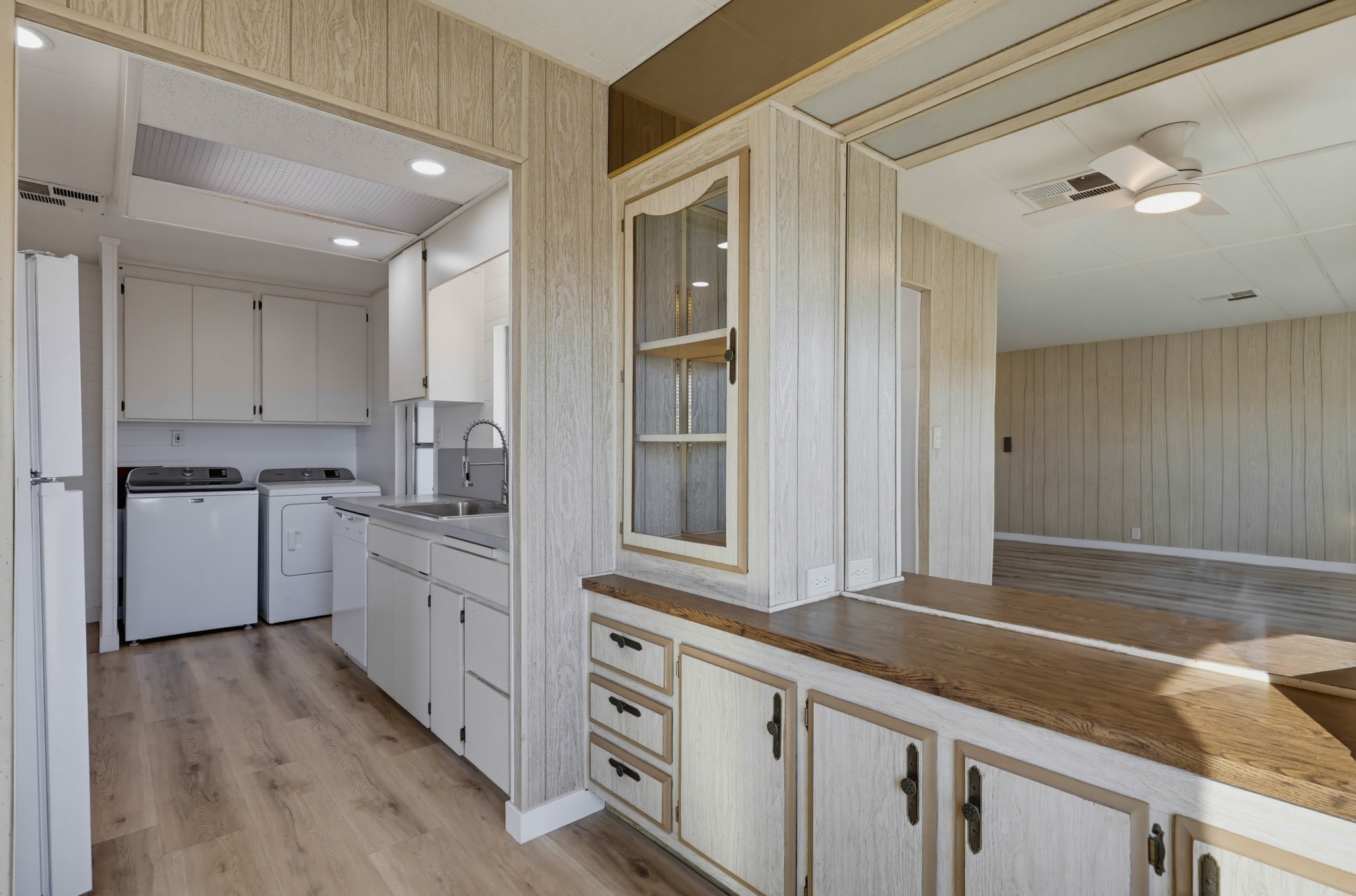 Virtual tour photo 20 of 60 for 9500 Harritt Rd Spc 108
