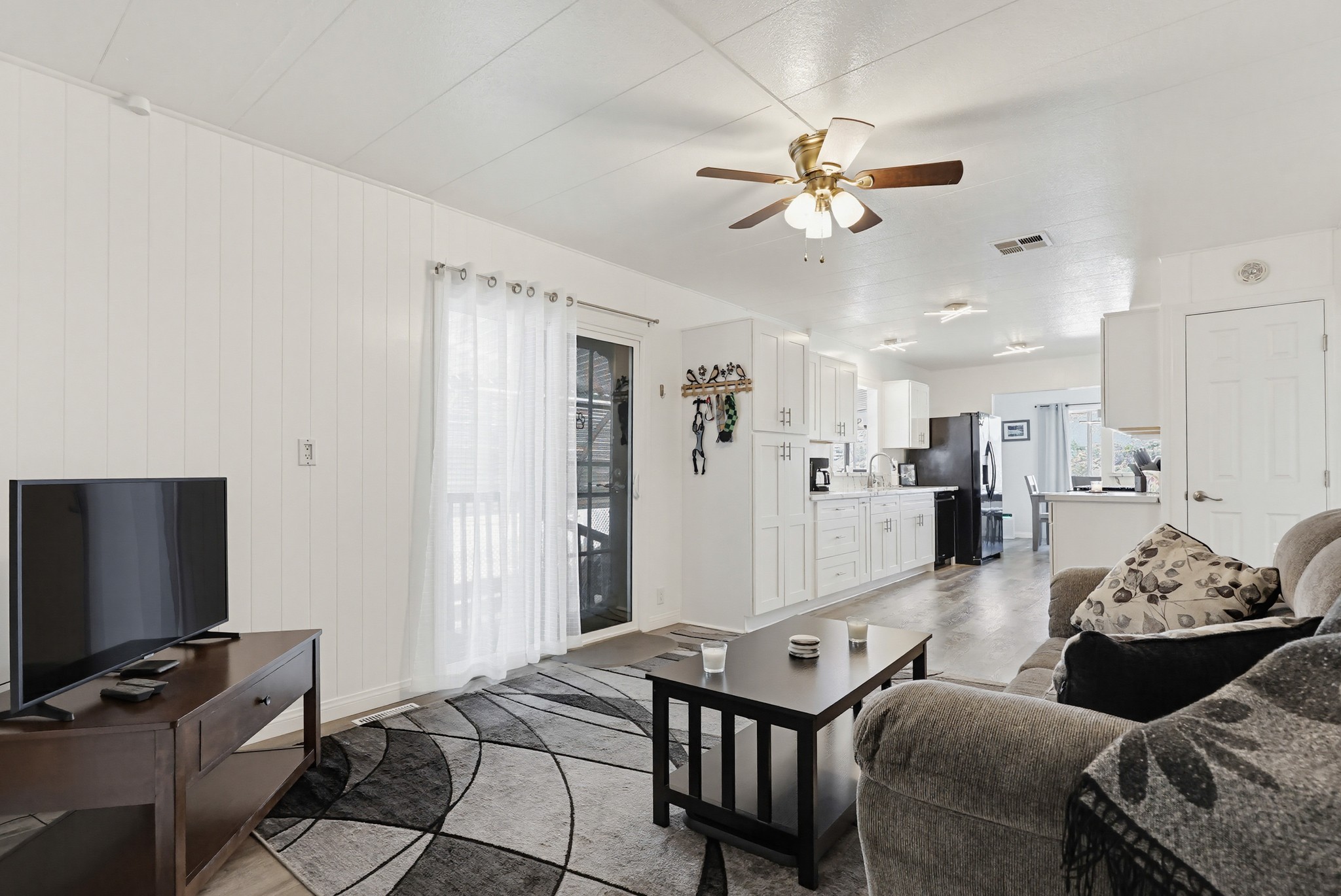 Virtual tour photo 24 of 77 for 9500 Harritt Rd Spc 189
