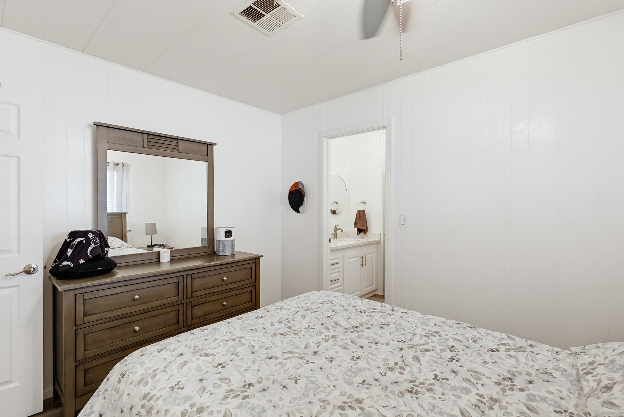 Virtual tour photo 50 of 77 for 9500 Harritt Rd Spc 189