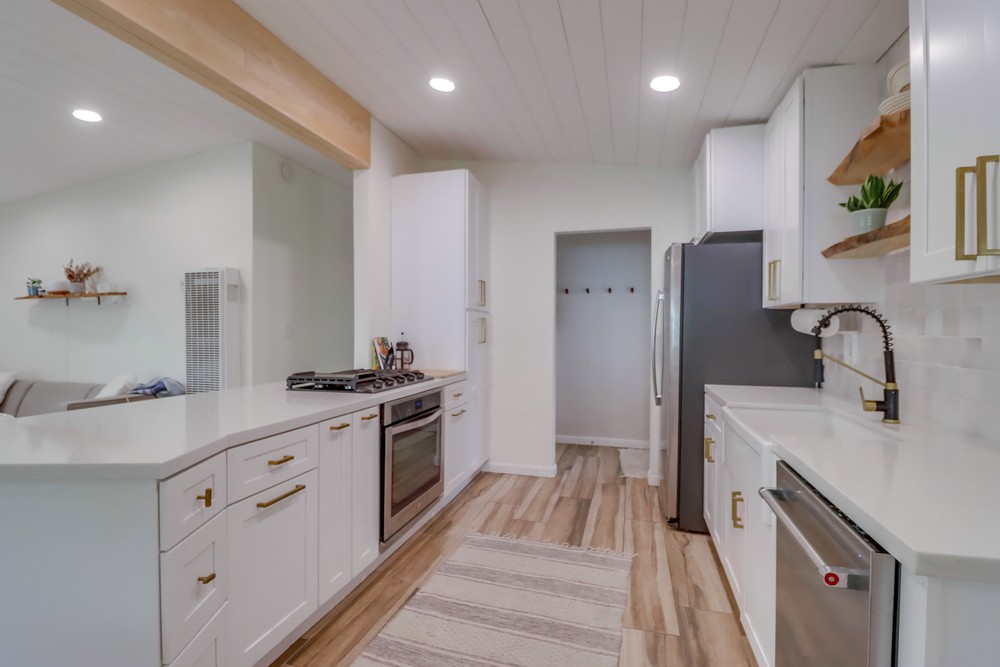 Virtual tour photo 15 of 68 for 951 14th St