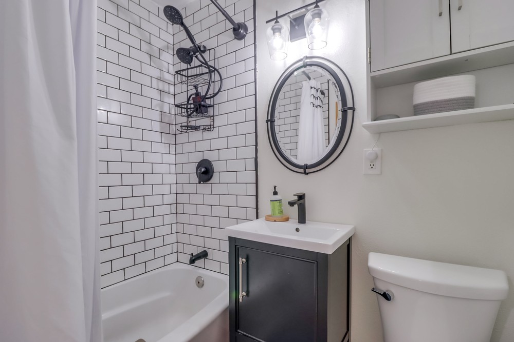 Virtual tour photo 28 of 68 for 951 14th St