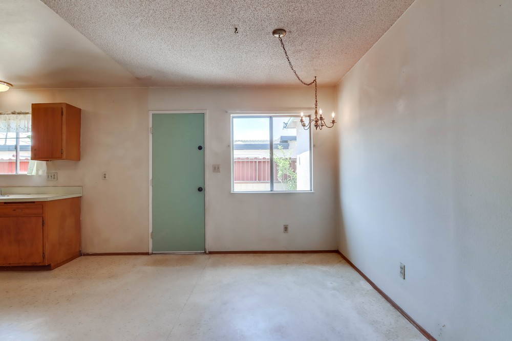 Virtual tour photo 11 of 50 for 951 Granger St
