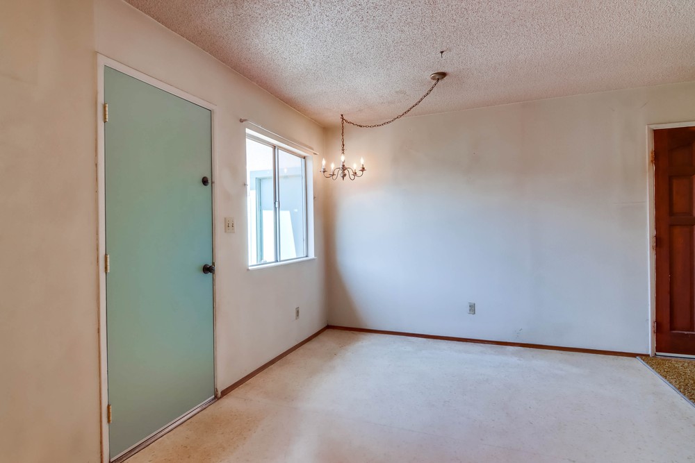 Virtual tour photo 19 of 50 for 951 Granger St