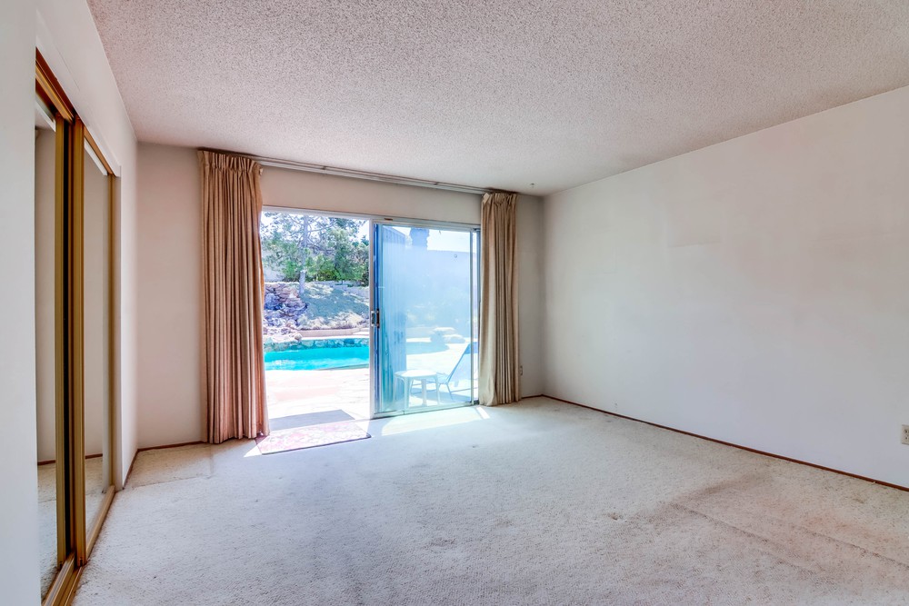 Virtual tour photo 23 of 50 for 951 Granger St