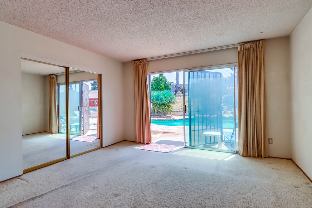 Virtual tour photo 24 of 50 for 951 Granger St