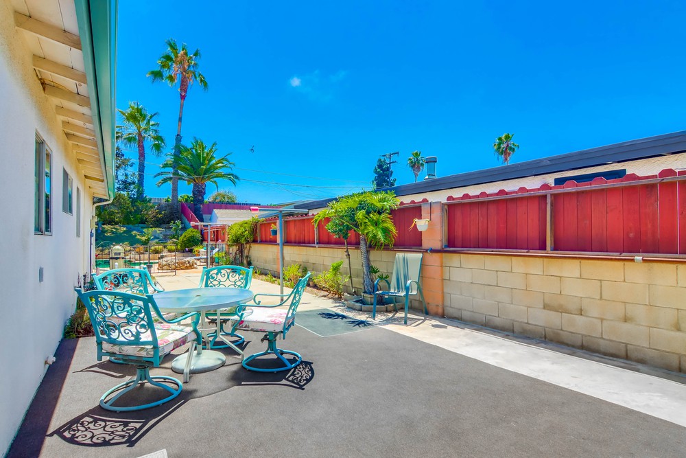 Virtual tour photo 35 of 50 for 951 Granger St