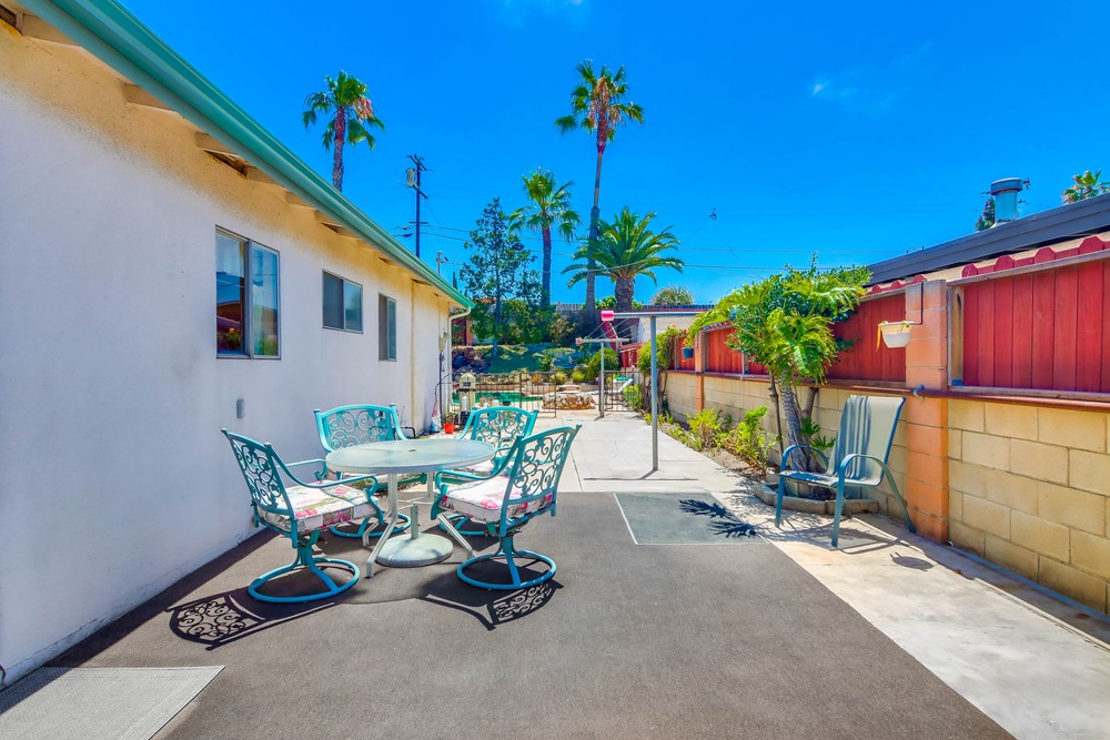 Virtual tour photo 36 of 50 for 951 Granger St