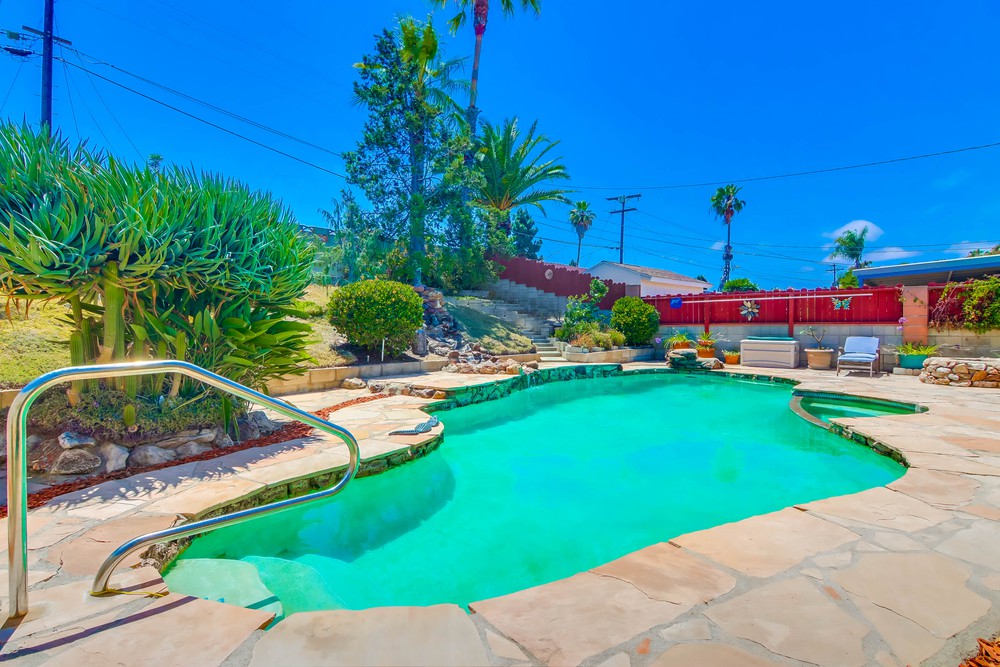 Virtual tour photo 44 of 50 for 951 Granger St