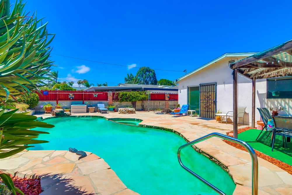 Virtual tour photo 46 of 50 for 951 Granger St