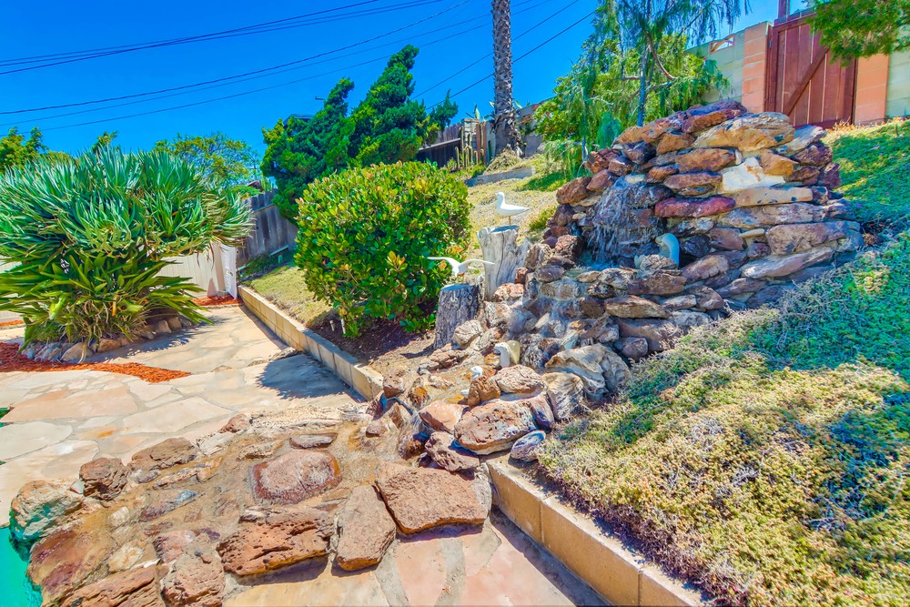 Virtual tour photo 49 of 50 for 951 Granger St