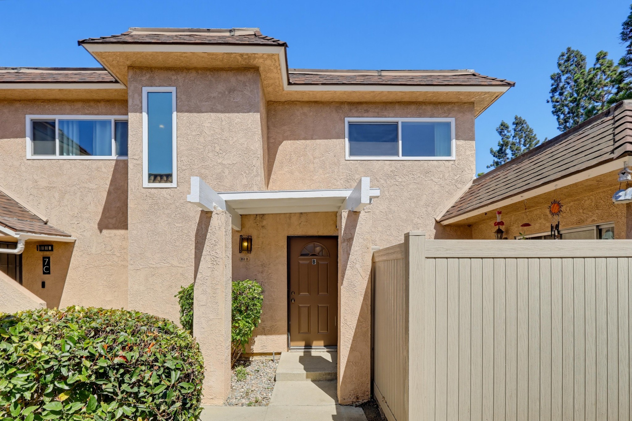 Virtual tour photo 8 of 76 for 951 Las Lomas Dr B