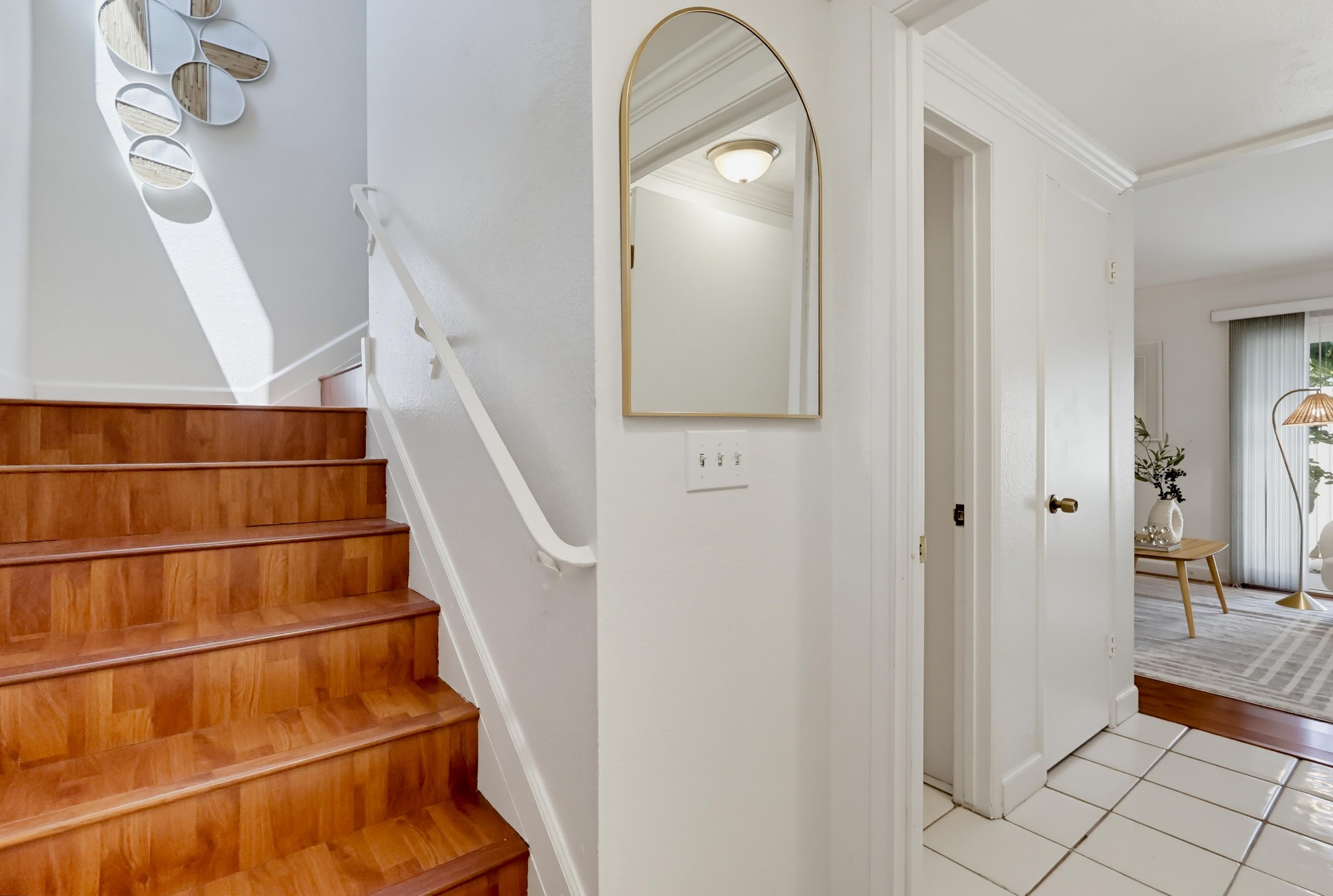 Virtual tour photo 11 of 76 for 951 Las Lomas Dr B