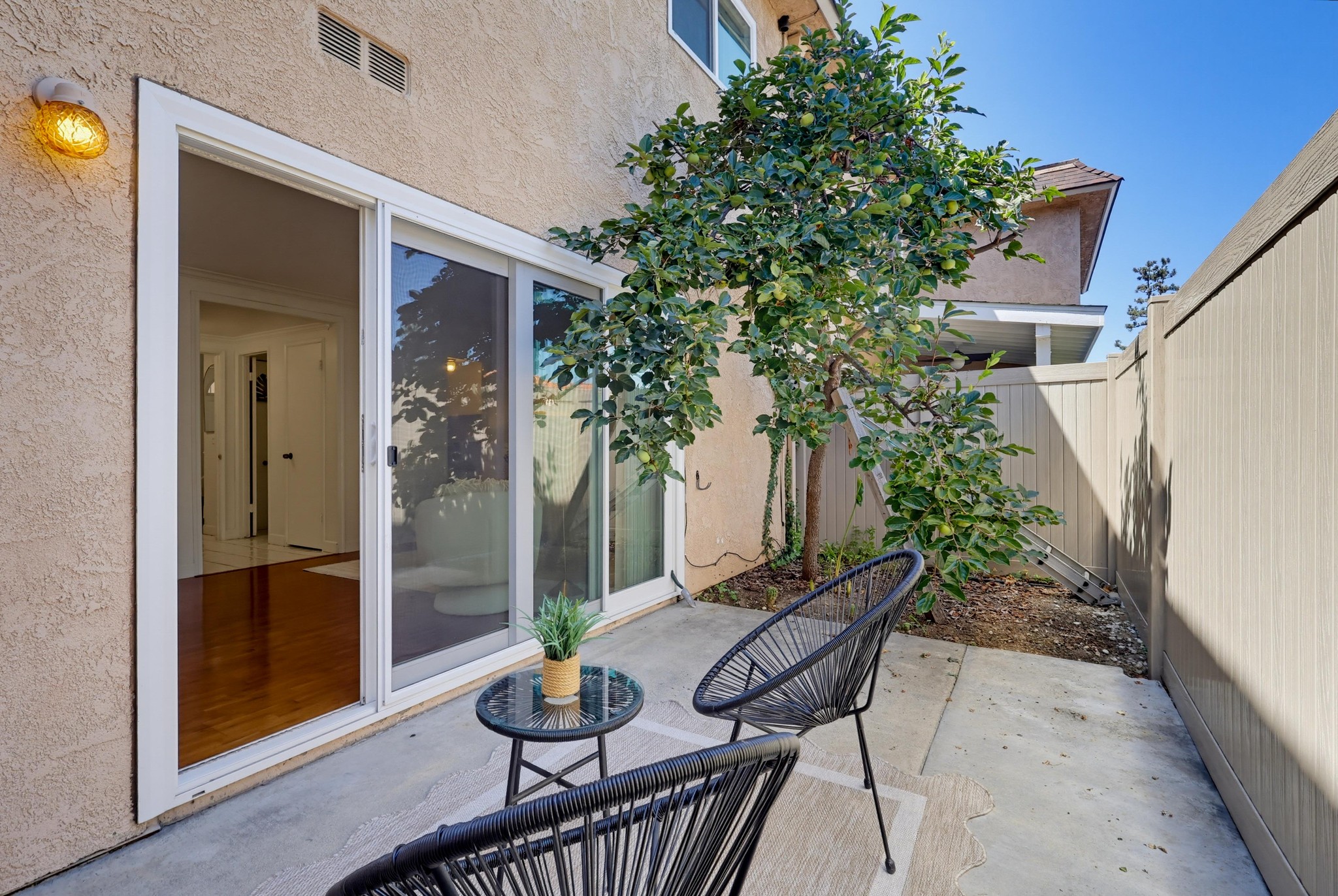 Virtual tour photo 41 of 76 for 951 Las Lomas Dr B
