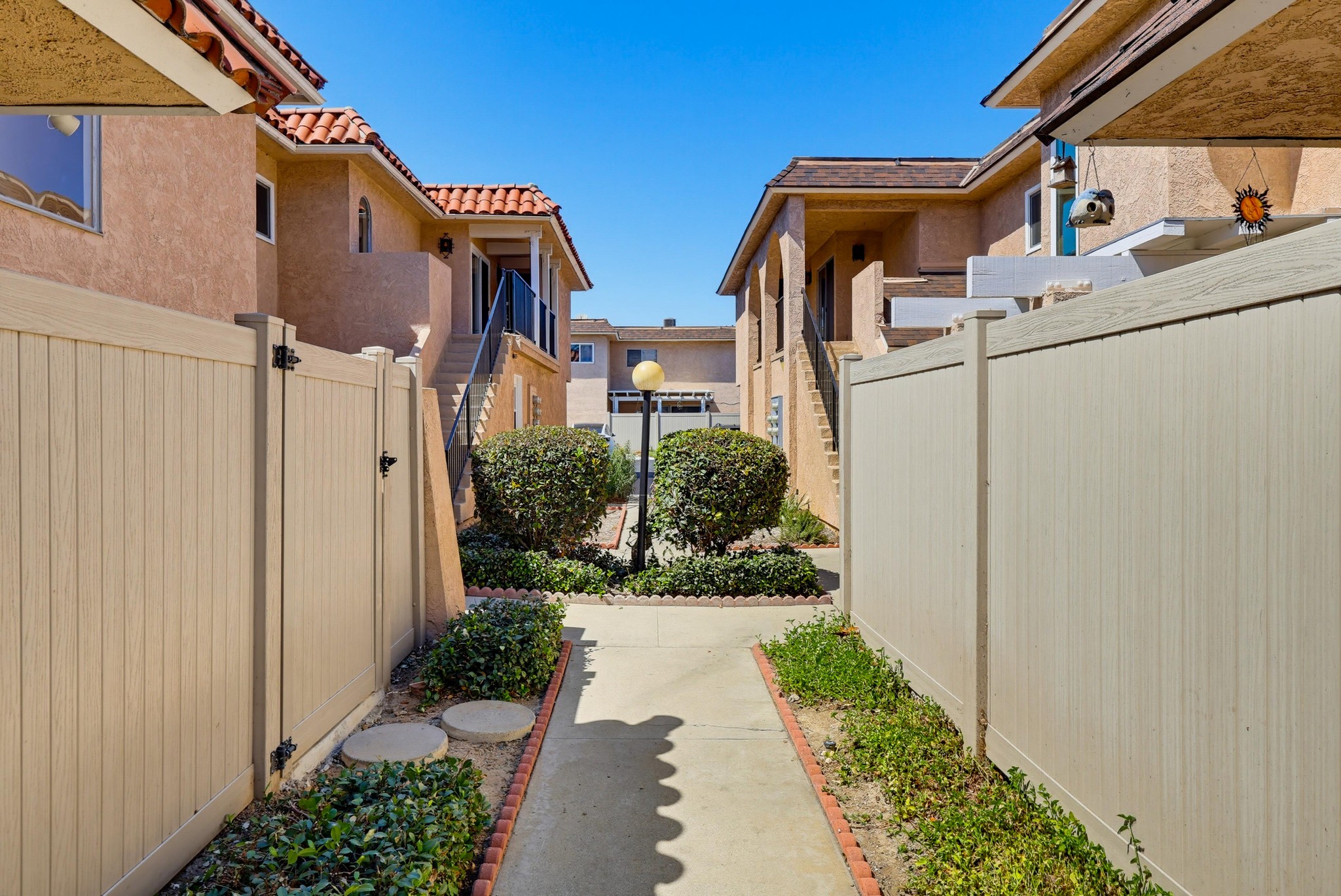 Virtual tour photo 64 of 76 for 951 Las Lomas Dr B