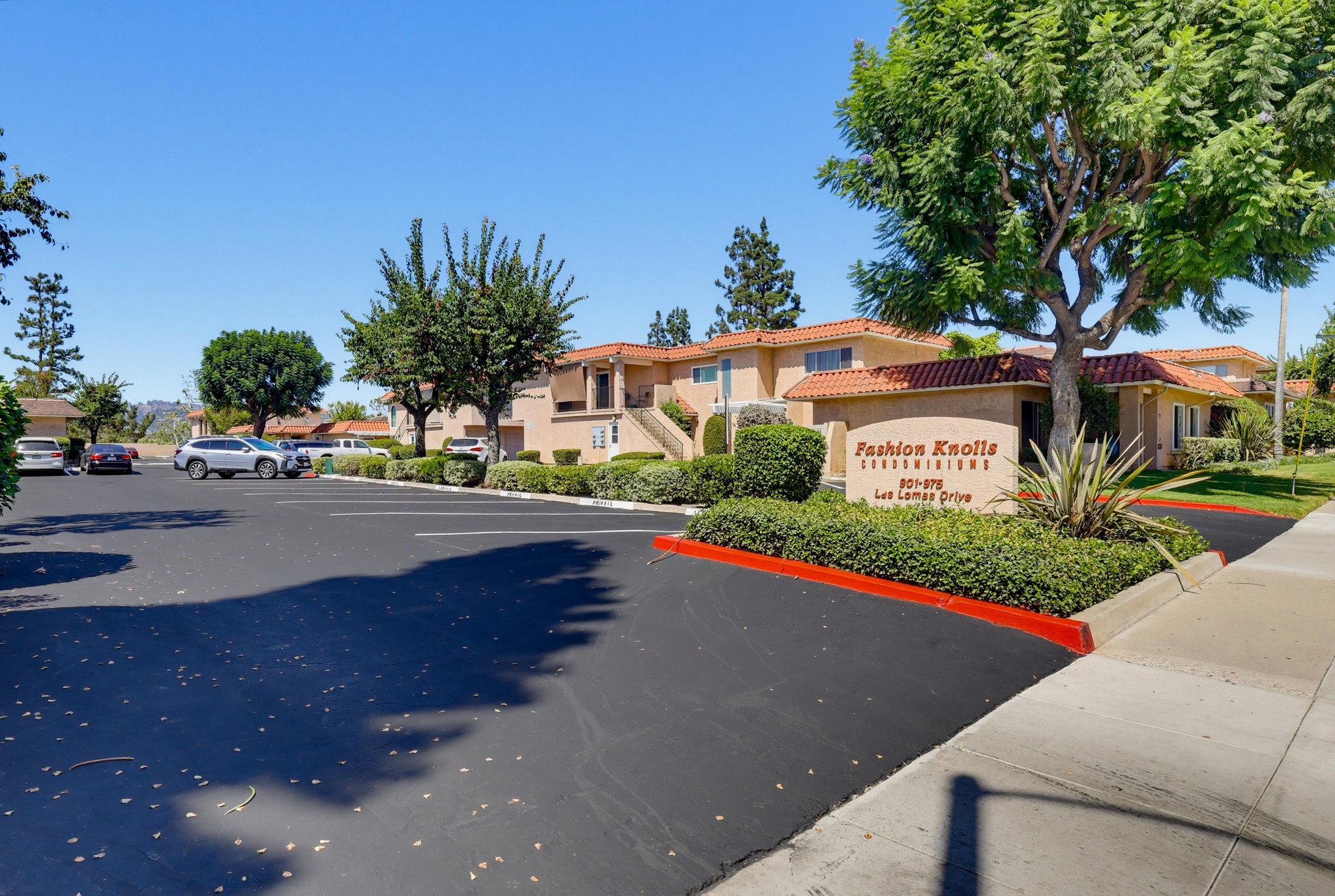 Virtual tour photo 73 of 76 for 951 Las Lomas Dr B