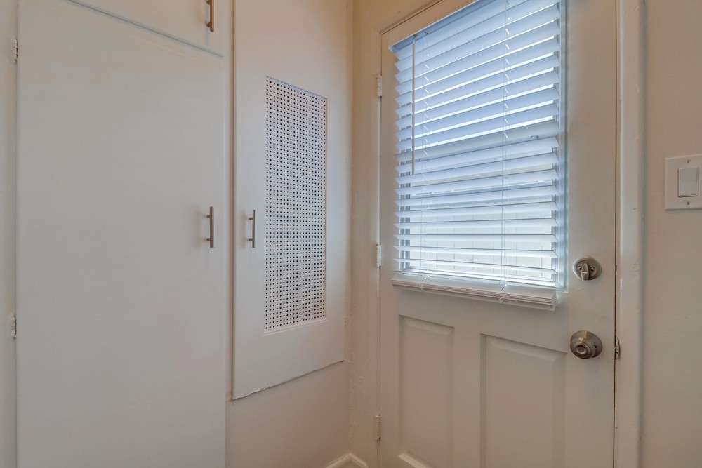 Virtual tour photo 21 of 23 for 951 Opal St