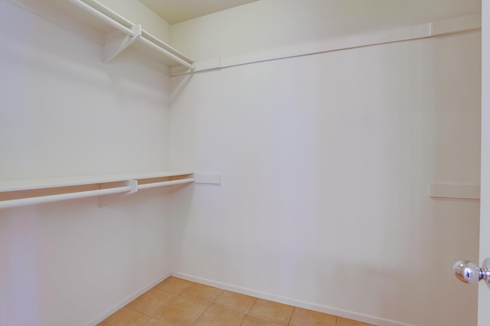 Virtual tour photo 21 of 31 for 9510 Compass Point Dr S UNIT 5