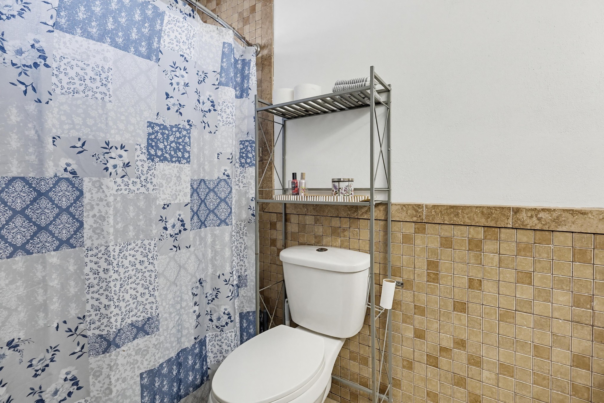 Virtual tour photo 33 of 61 for 9510 Tuthill Way