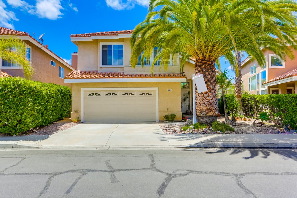 Virtual tour photo 4 of 66 for 9514 Hito Ct