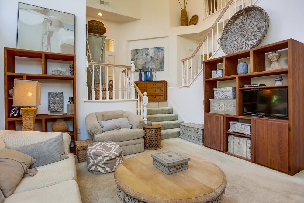 Virtual tour photo 15 of 66 for 9514 Hito Ct