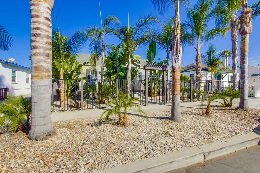 Virtual tour photo 3 of 38 for 952 Missouri St