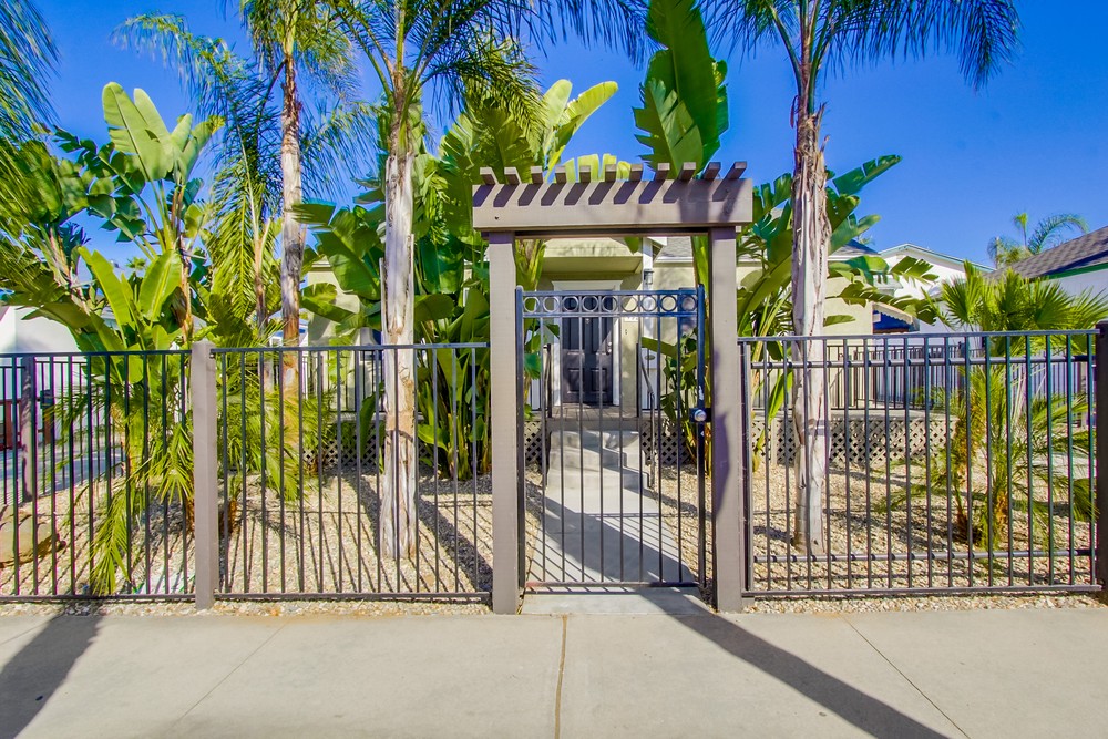 Virtual tour photo 5 of 38 for 952 Missouri St