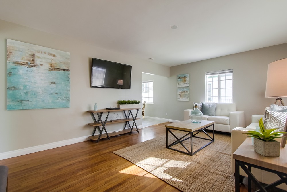 Virtual tour photo 10 of 38 for 952 Missouri St