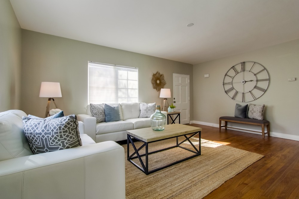 Virtual tour photo 13 of 38 for 952 Missouri St