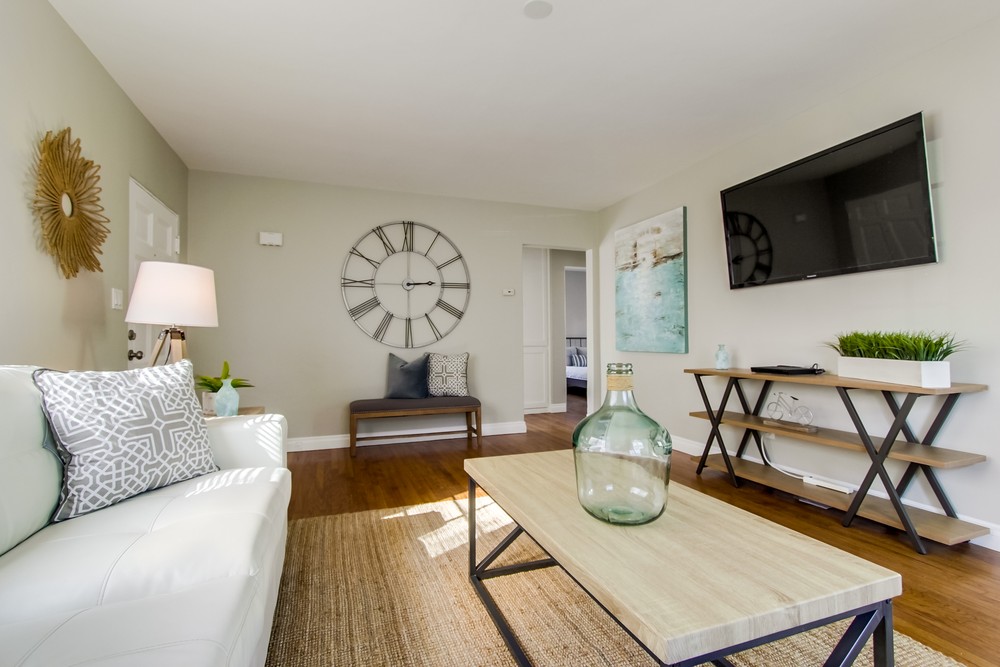 Virtual tour photo 14 of 38 for 952 Missouri St