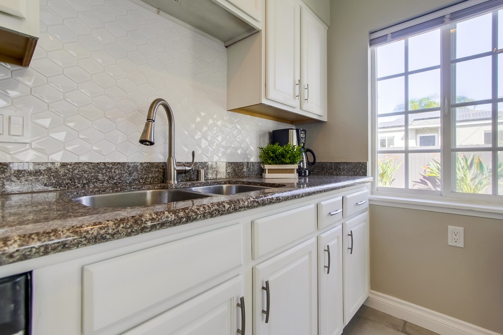 Virtual tour photo 19 of 38 for 952 Missouri St
