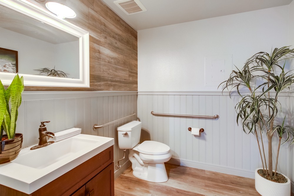 Virtual tour photo 14 of 36 for 9520 Padgett St