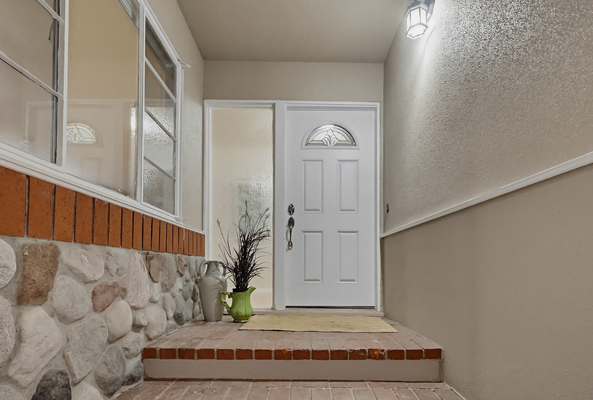 Virtual tour photo 10 of 135 for 9522 Cedarvale Rd