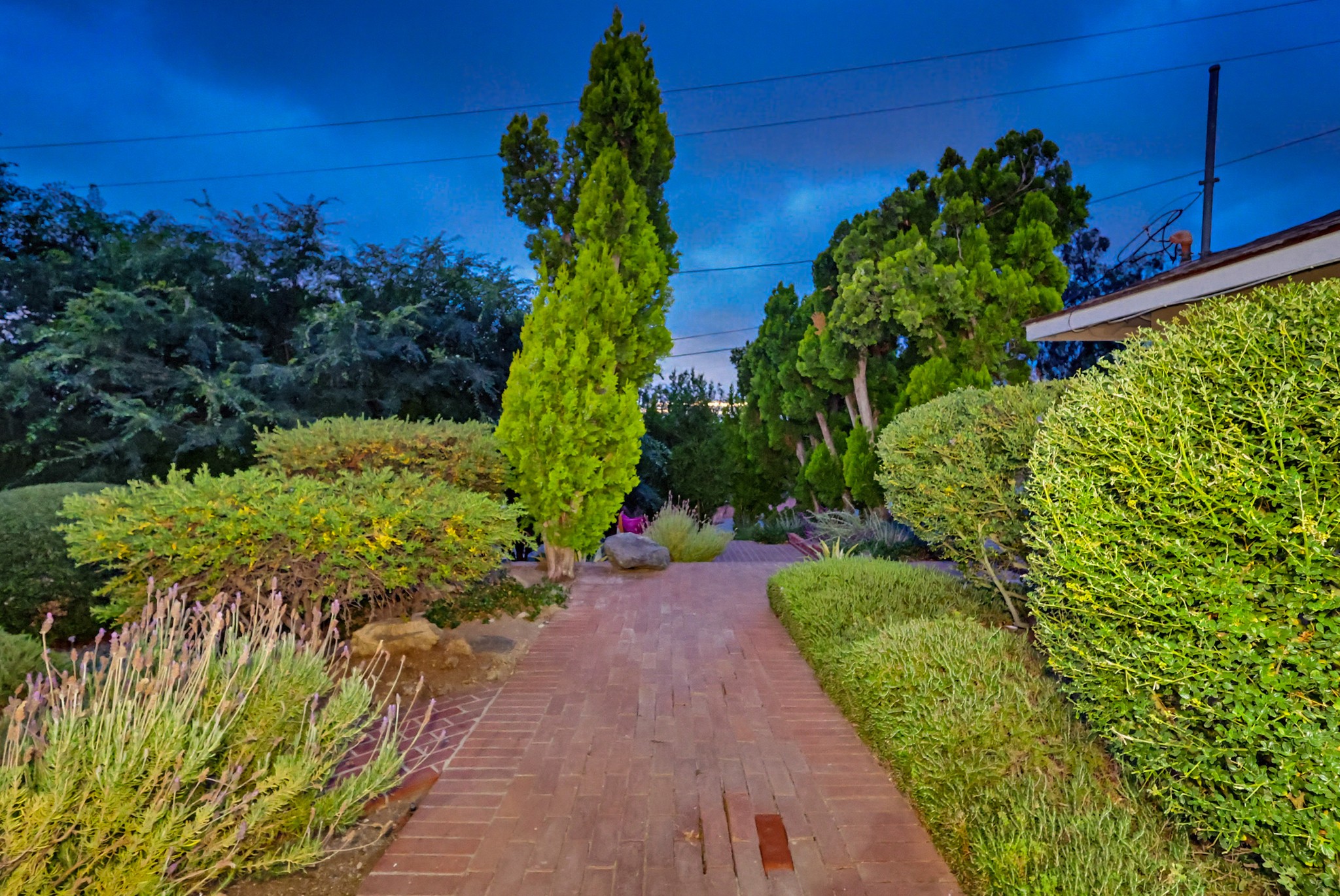 Virtual tour photo 16 of 135 for 9522 Cedarvale Rd