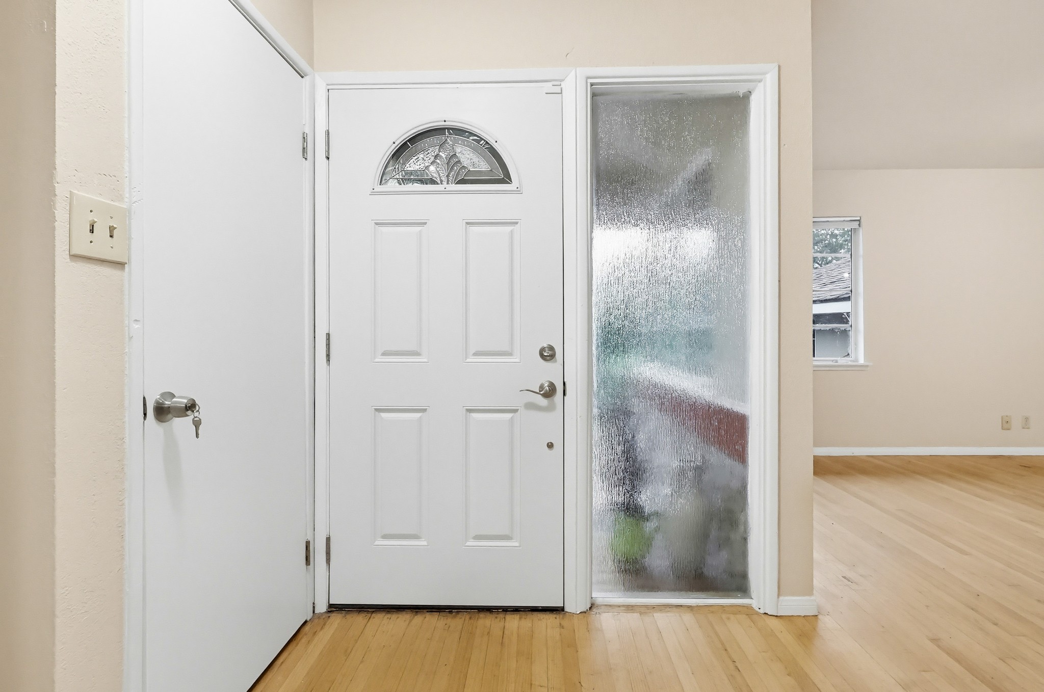 Virtual tour photo 34 of 135 for 9522 Cedarvale Rd