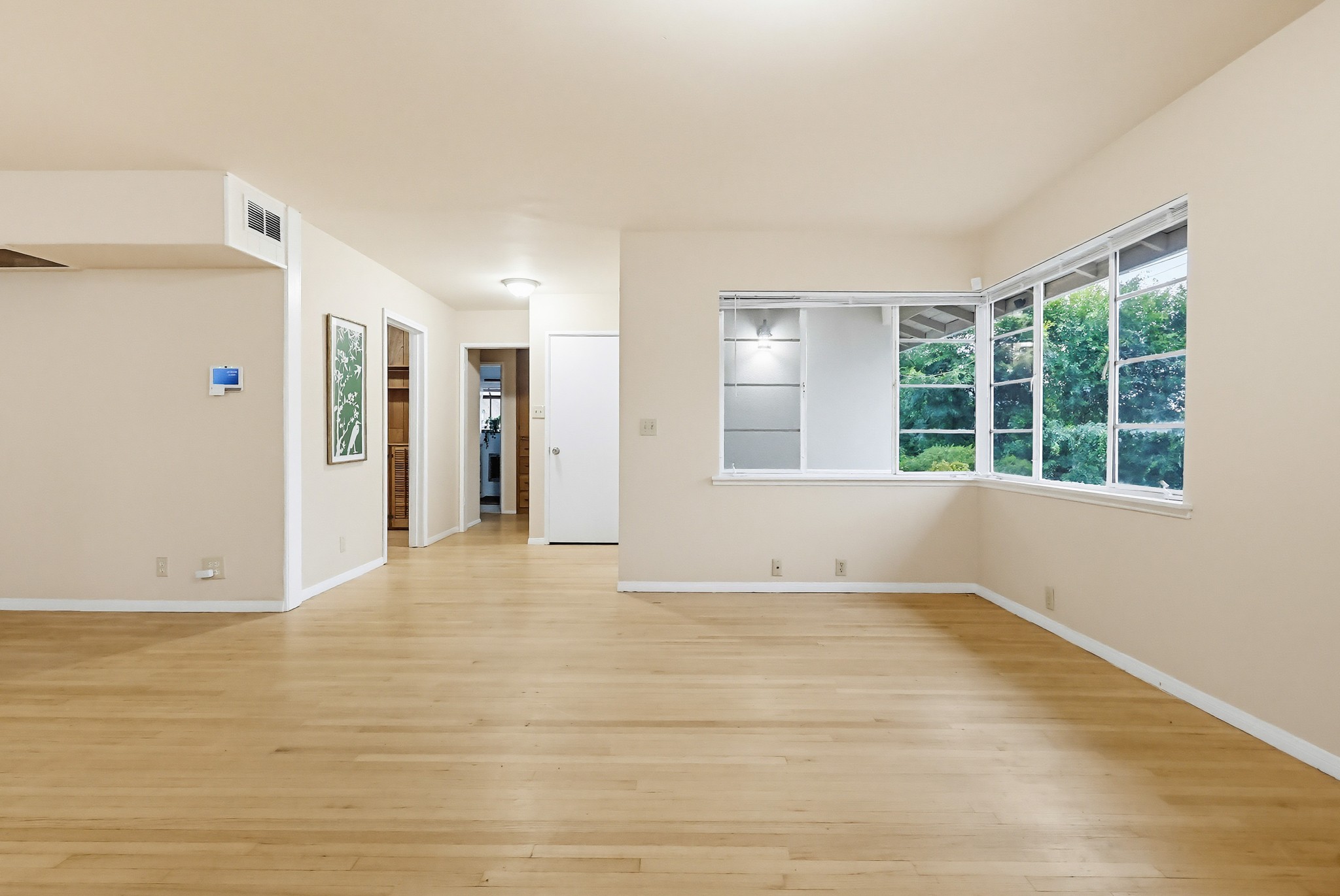 Virtual tour photo 41 of 135 for 9522 Cedarvale Rd