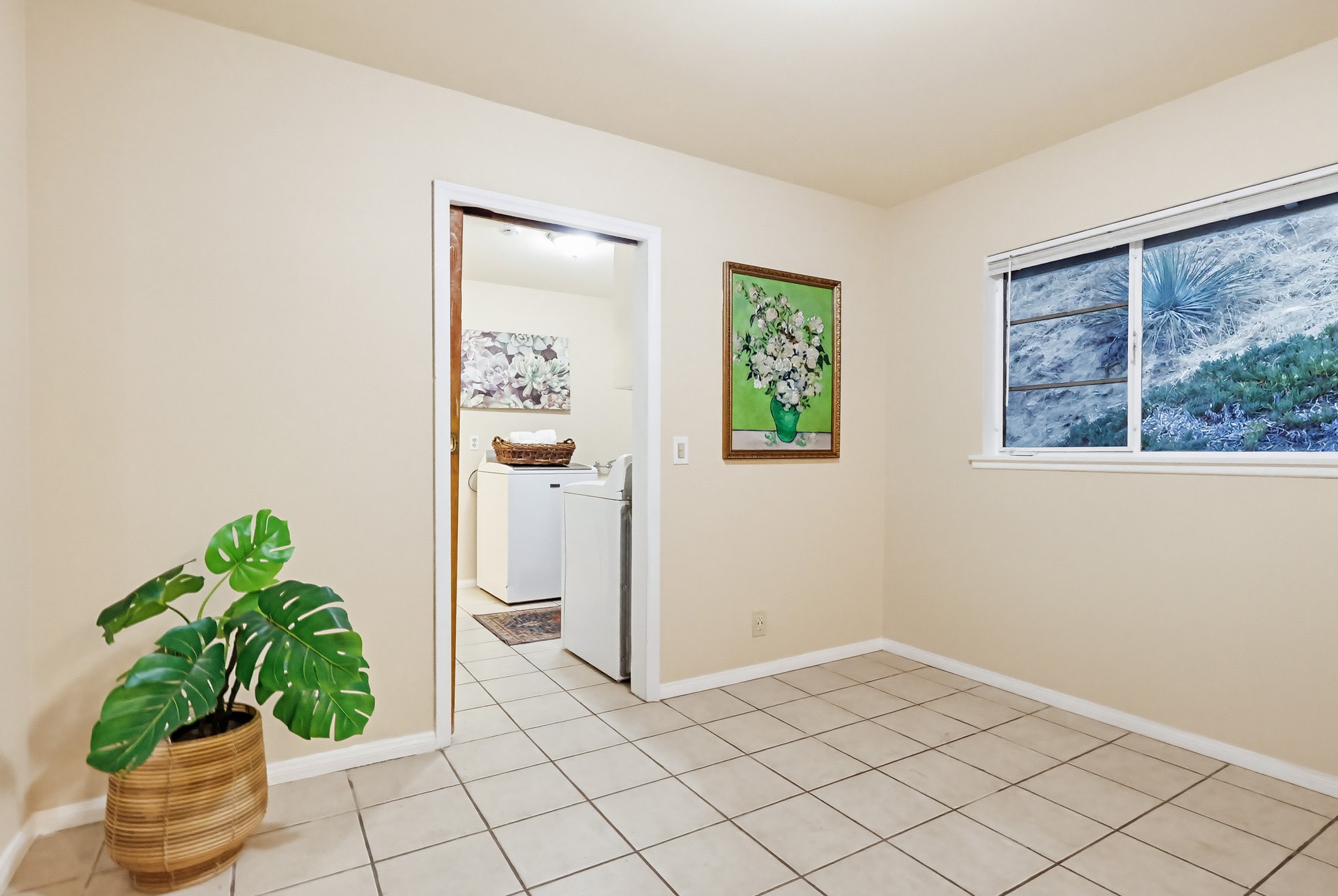 Virtual tour photo 51 of 135 for 9522 Cedarvale Rd