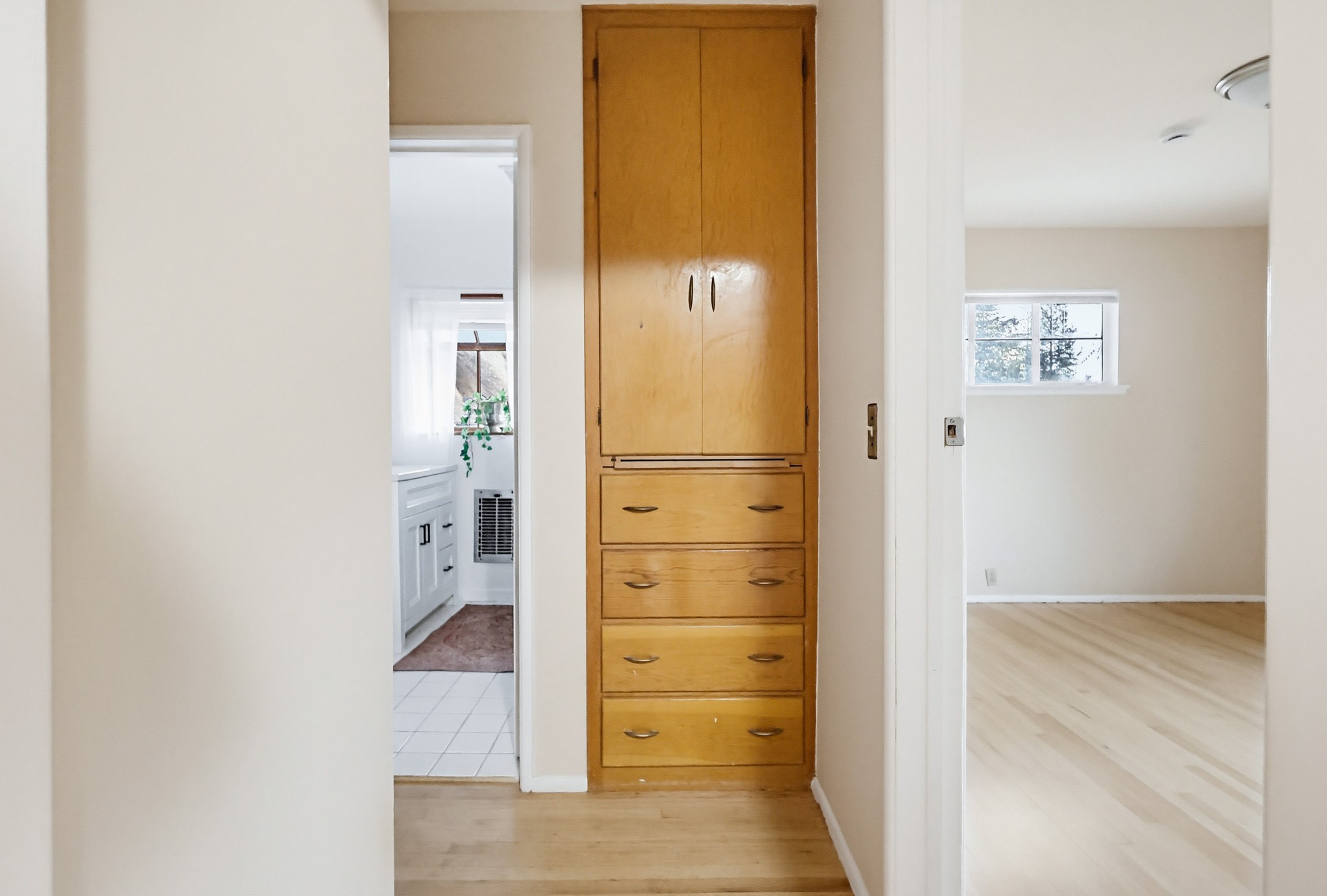 Virtual tour photo 57 of 135 for 9522 Cedarvale Rd