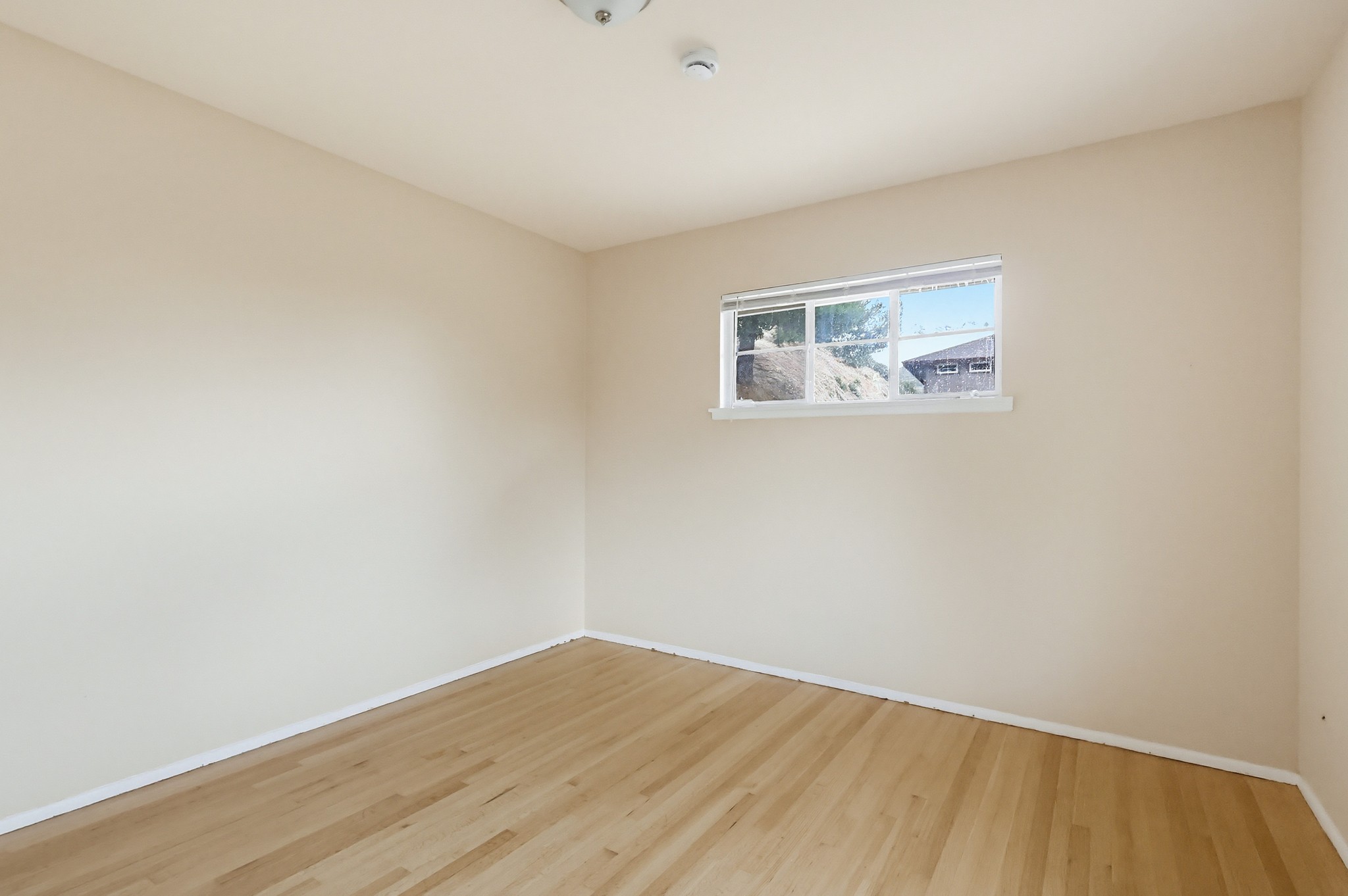 Virtual tour photo 58 of 135 for 9522 Cedarvale Rd