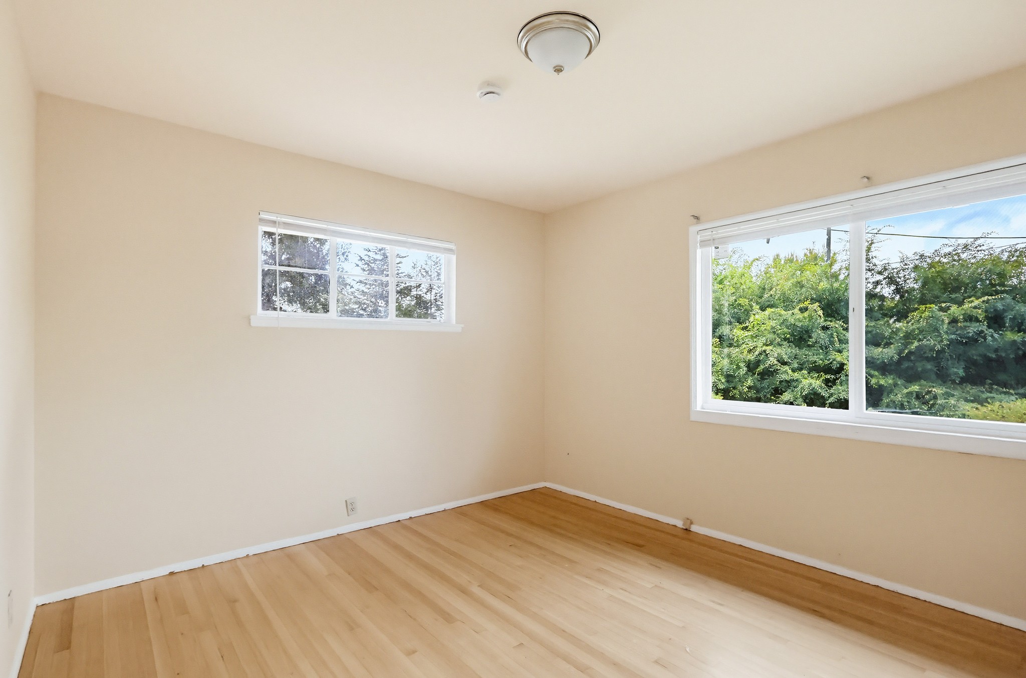 Virtual tour photo 59 of 135 for 9522 Cedarvale Rd