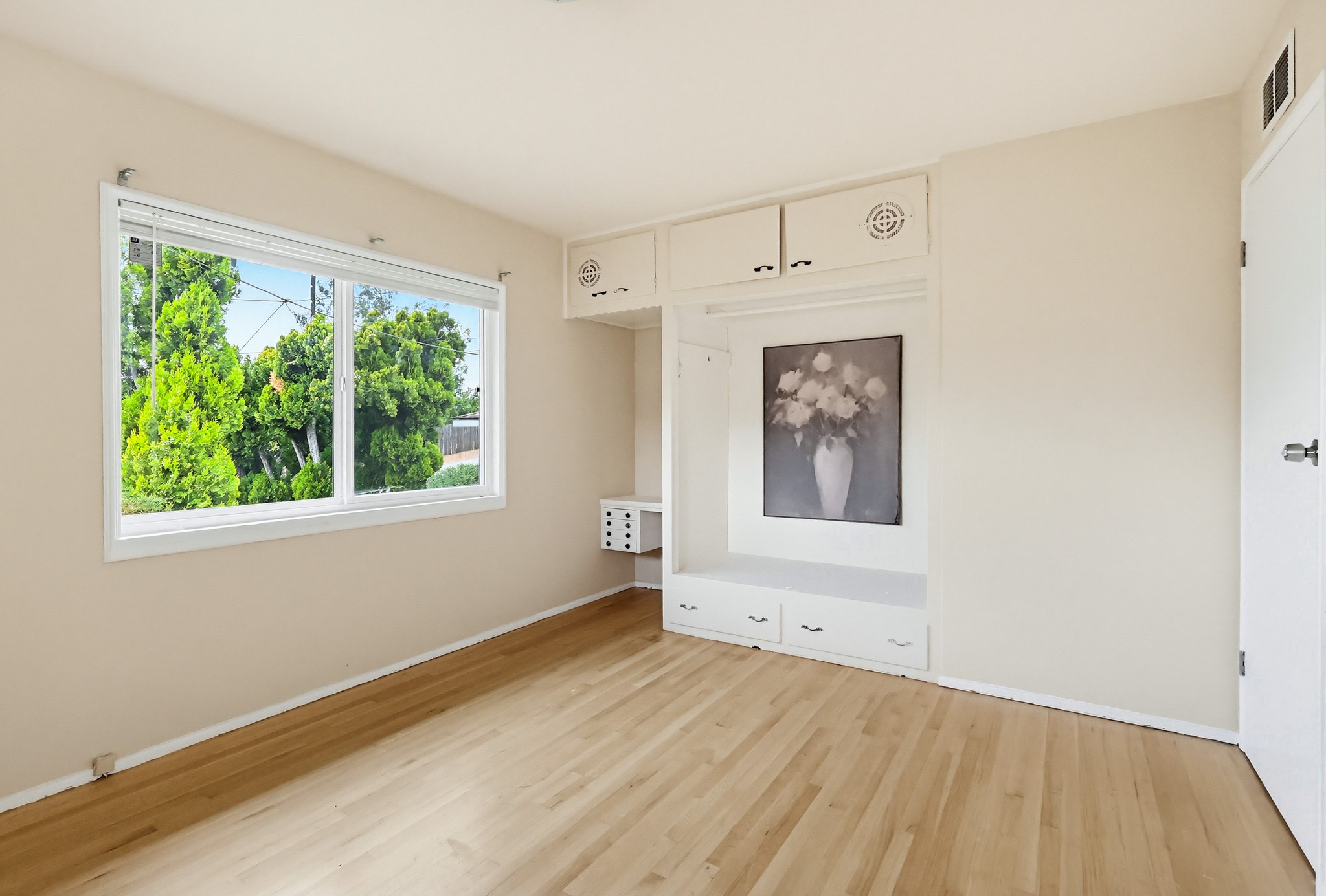 Virtual tour photo 60 of 135 for 9522 Cedarvale Rd