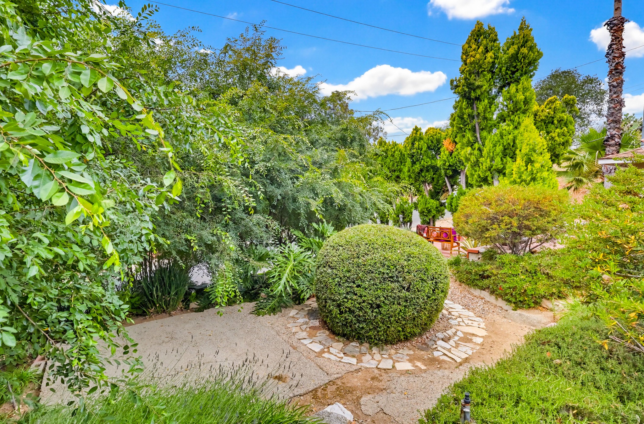Virtual tour photo 106 of 135 for 9522 Cedarvale Rd