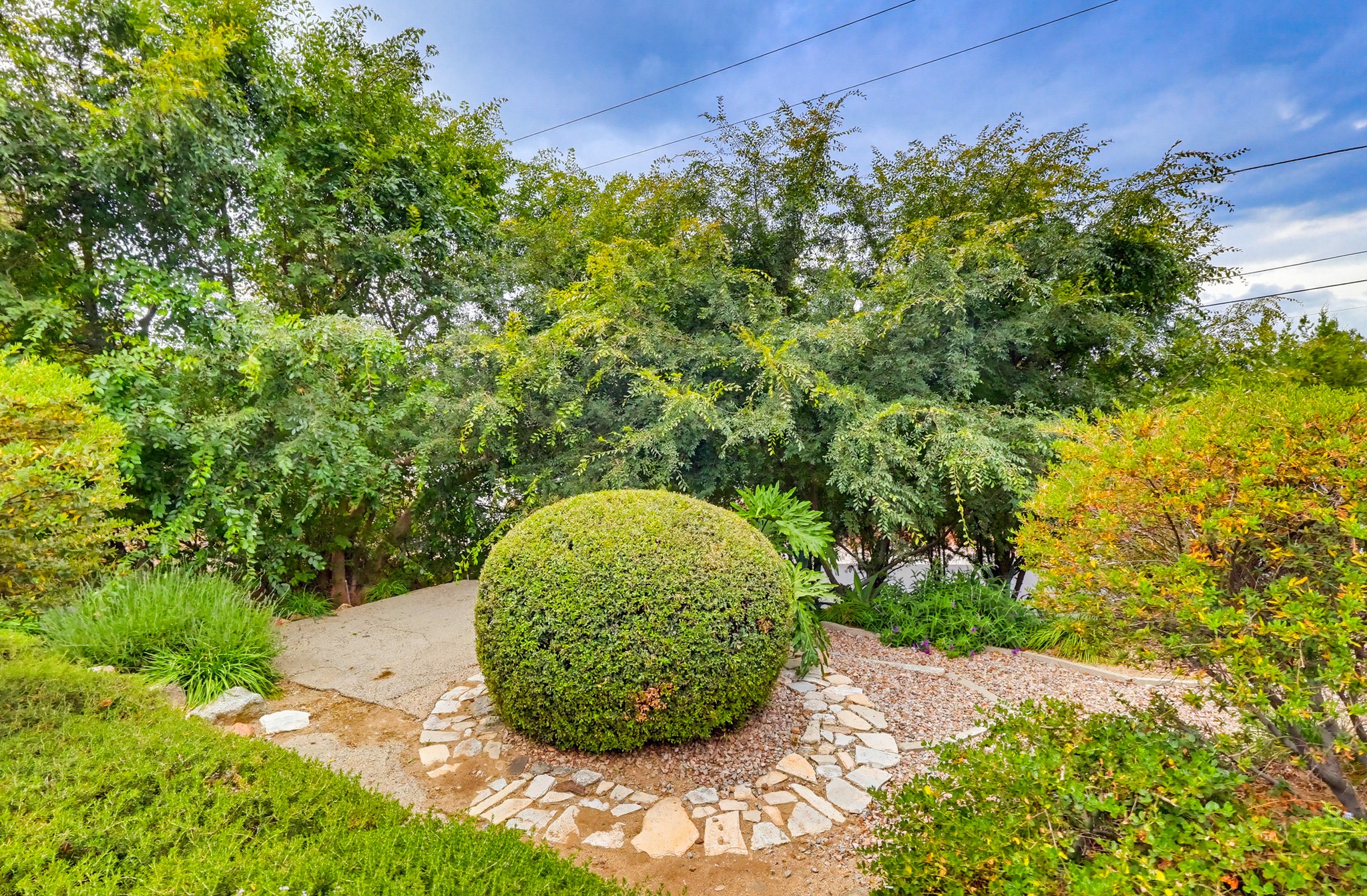 Virtual tour photo 108 of 135 for 9522 Cedarvale Rd