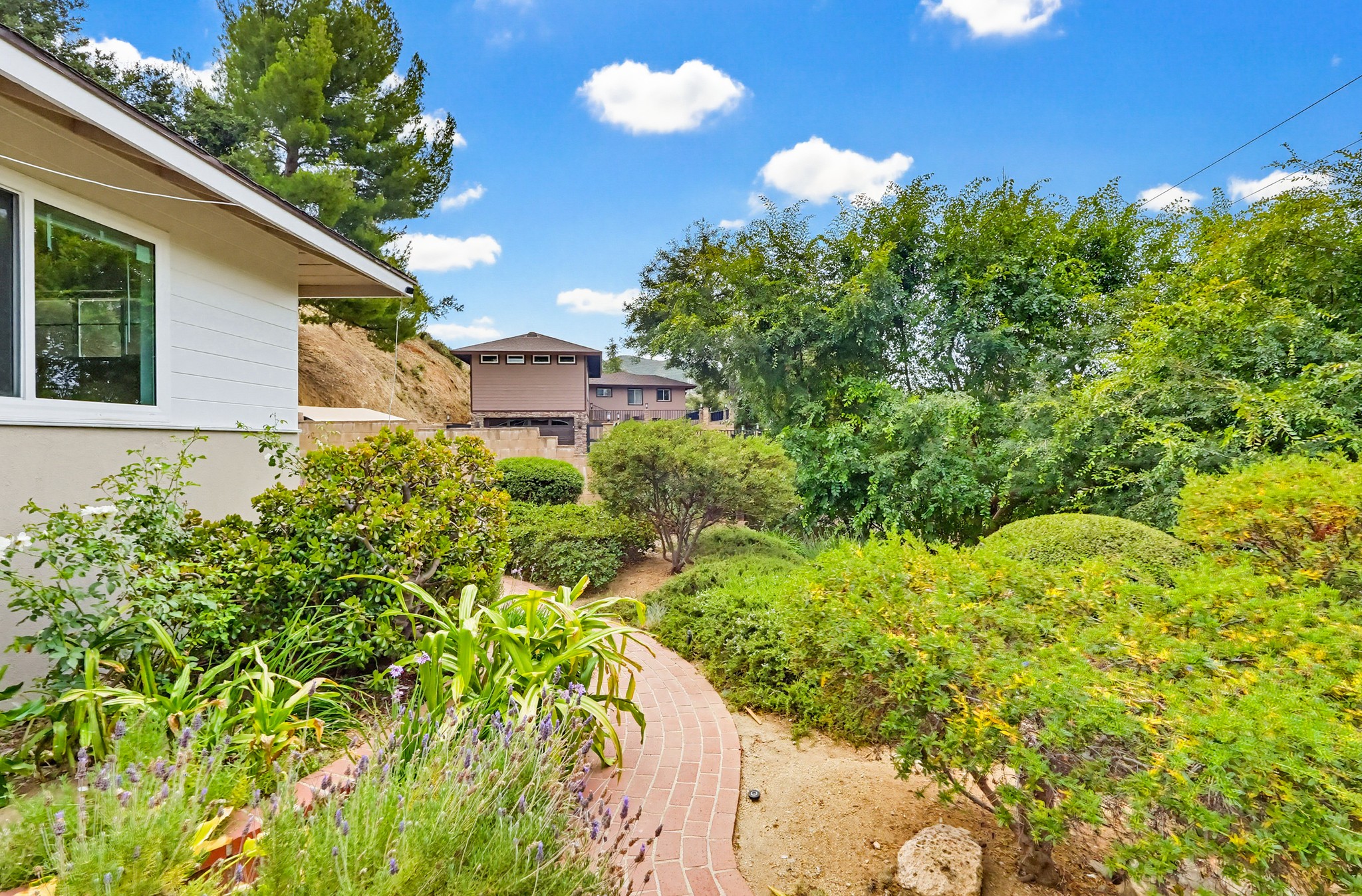 Virtual tour photo 111 of 135 for 9522 Cedarvale Rd