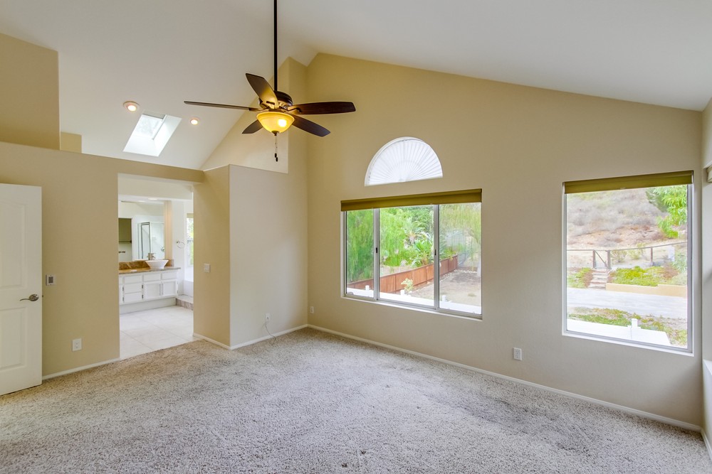 Virtual tour photo 28 of 55 for 9526 Oviedo St