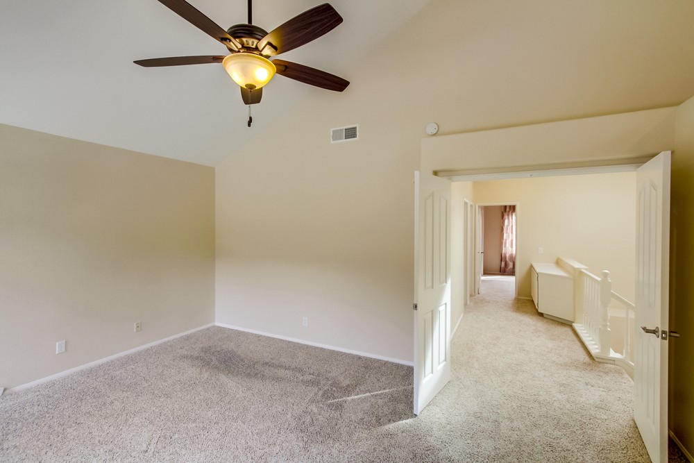 Virtual tour photo 30 of 55 for 9526 Oviedo St