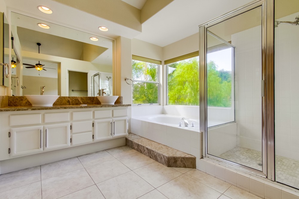Virtual tour photo 32 of 55 for 9526 Oviedo St