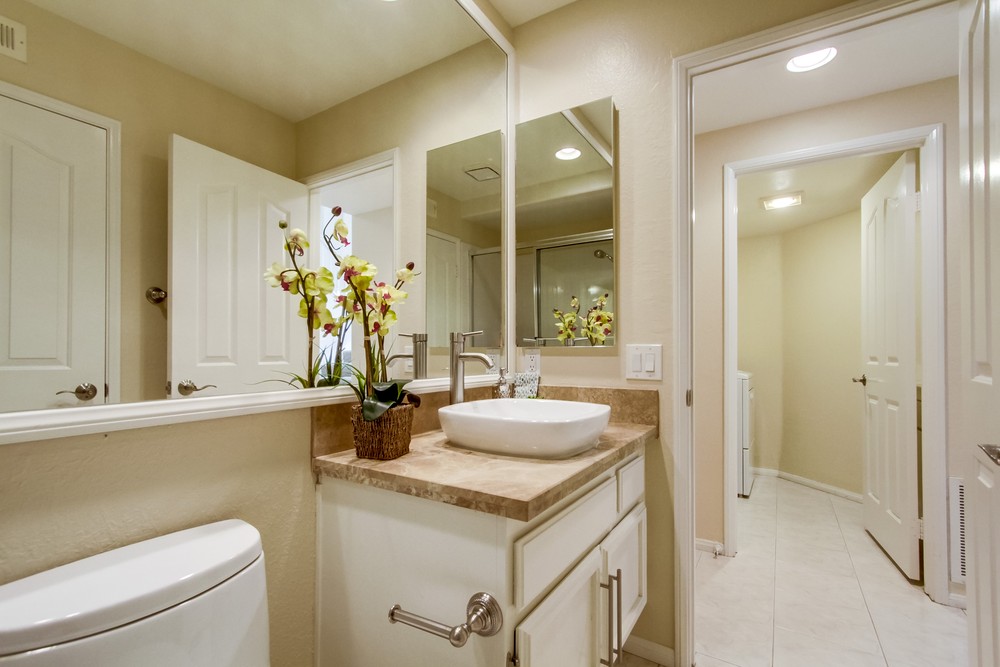 Virtual tour photo 46 of 55 for 9526 Oviedo St